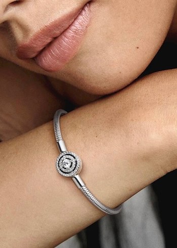 Pandora Hale Zincir Bileklik - Görsel 3
