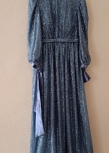 Uzun Abiye Elbise bir kere giyilmiş çok iyi durumda şal dahil - Görsel 2