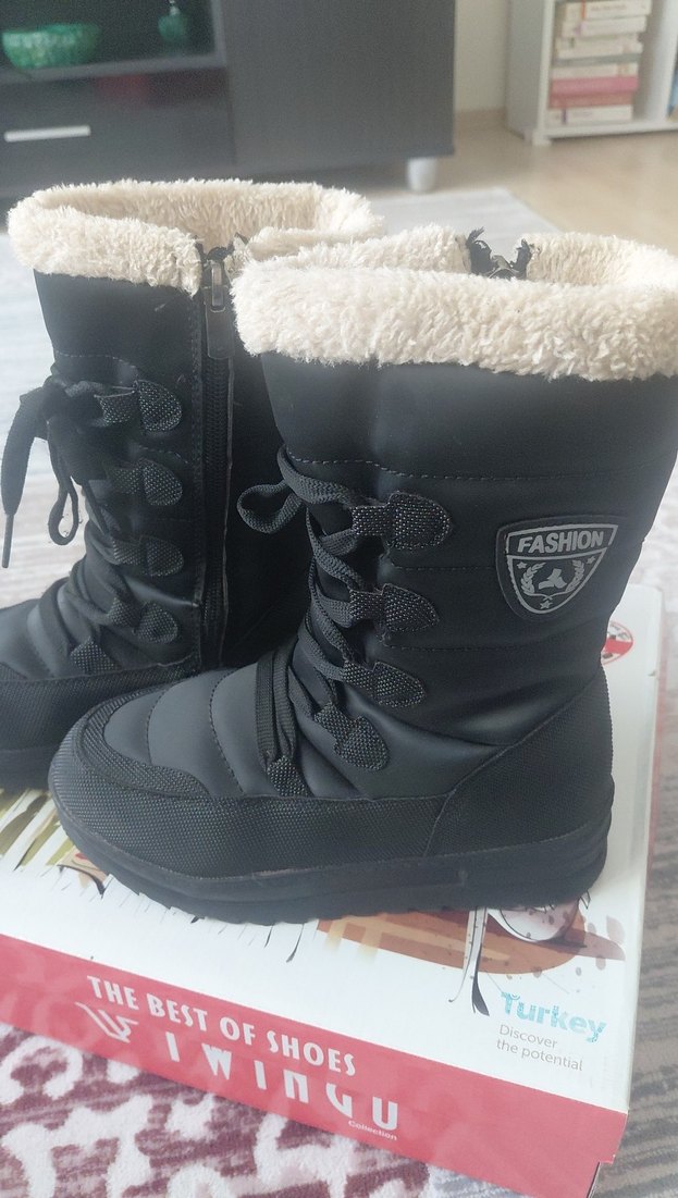 kız çocuk bot - Görsel 2