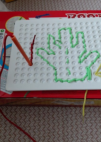 Renkli İp Geçirme Oyunu - 16 Desenli - Görsel 3