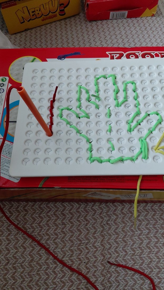 Renkli İp Geçirme Oyunu - 16 Desenli - Görsel 3