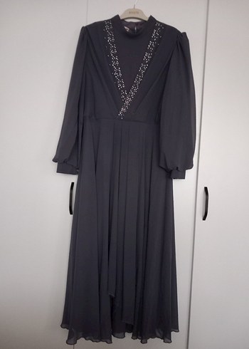 Gri Uzun Kollu Gotik Kadın Abiye Şifon Elbise - Görsel 2