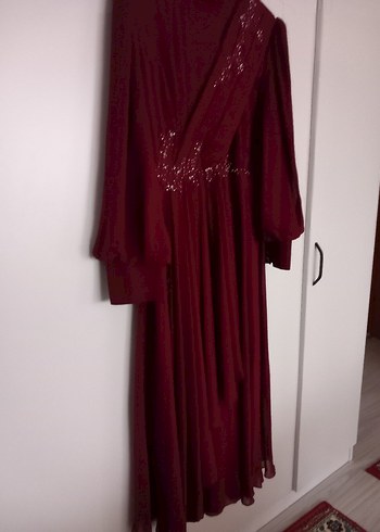 Bordo Nakışlı Uzun Kollu Kadın Şifon Abiye Elbise - Görsel 3