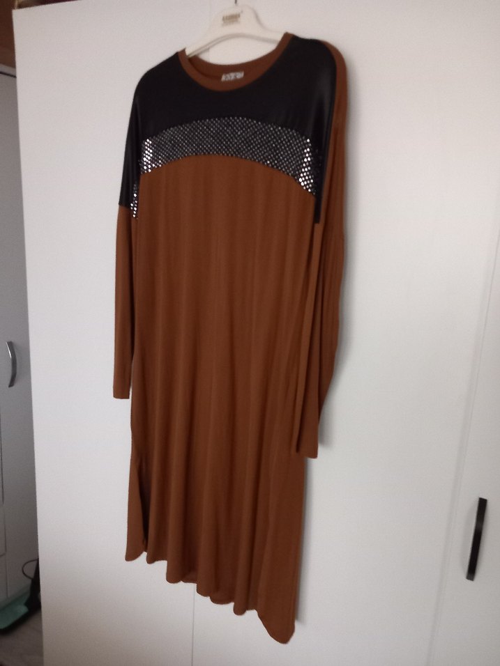 Uzun Kollu Kahverengi Kadın Tunik - Görsel 3