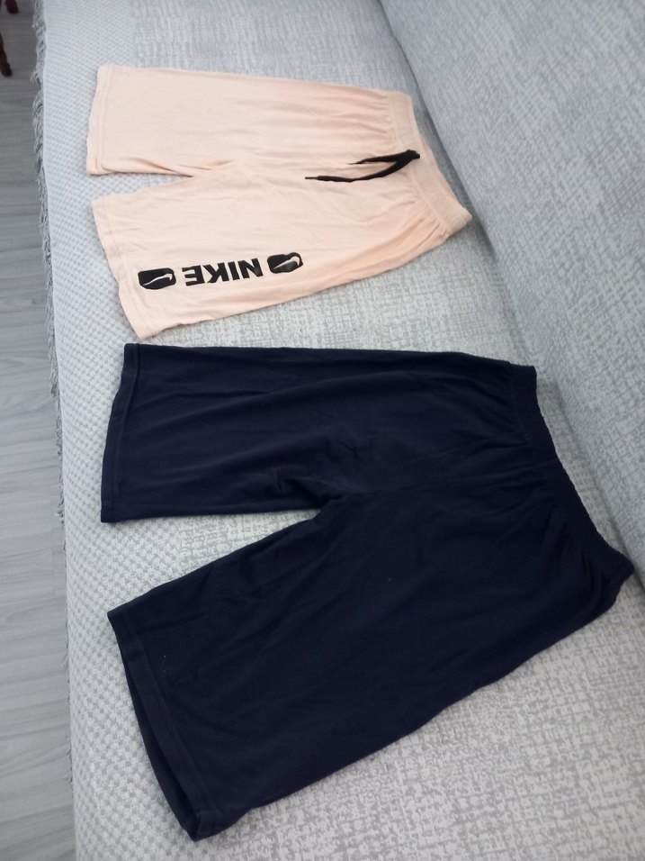 Beyaz ve Siyah Elastik Bel Spor Şort 2 Adet - Görsel 5