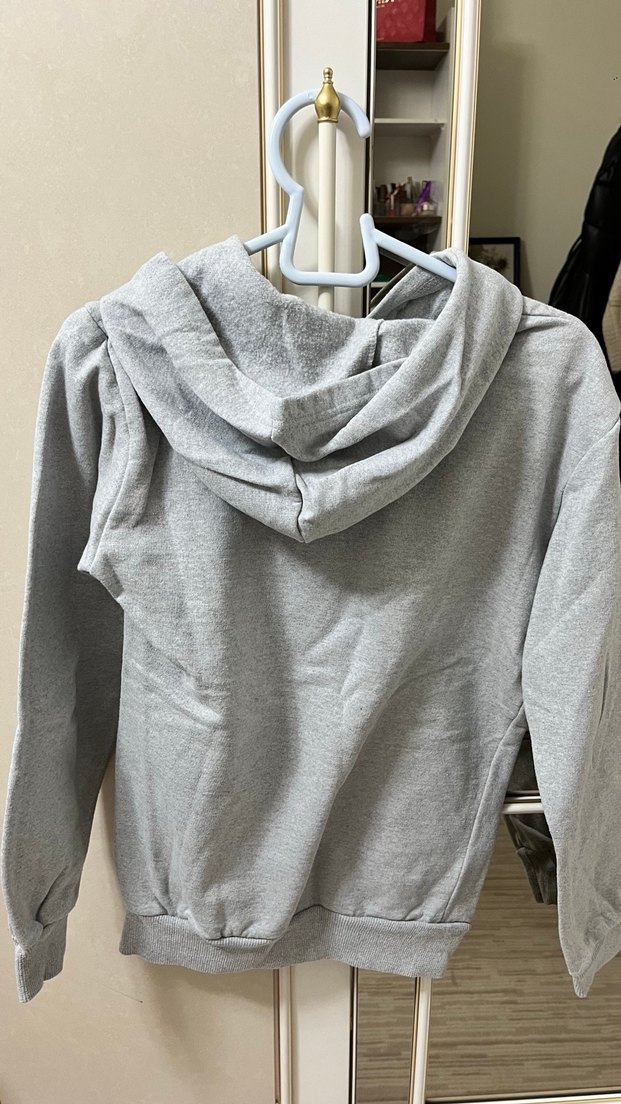 Gri Kapüşonlu Baskılı Kadın Sweatshirt - Görsel 2