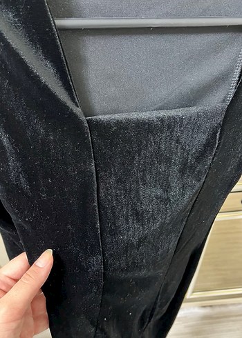 kare yaka kadife elbise - Görsel 4