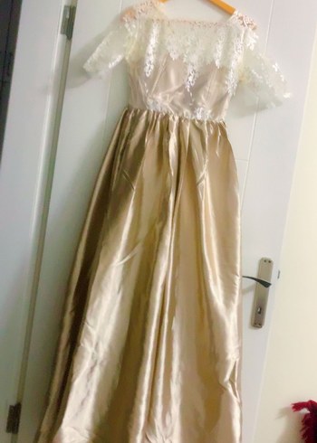 Dantel İşlemeli Straplez Midi Beyaz Nişan Elbisesi - Görsel 3