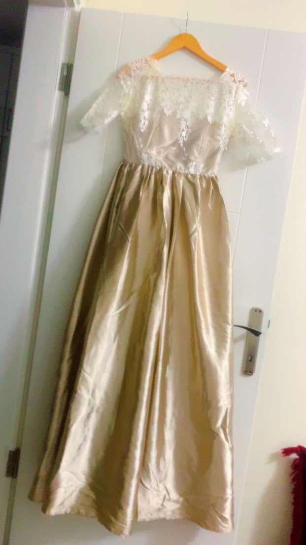 Dantel İşlemeli Straplez Midi Beyaz Nişan Elbisesi - Görsel 3