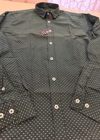 Erkek Yeşil Puantiyeli Uzun Kollu Gömlek Tudors marka - Görsel 3