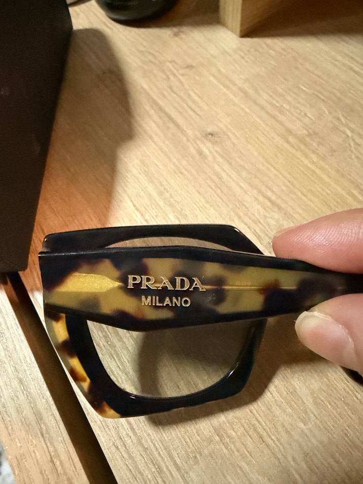 Prada Bayan Gözlük - Görsel 3