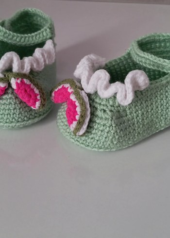 Nakışlı Örgü Yeşil Yenidoğan Kız Bebek Patik - Görsel 3