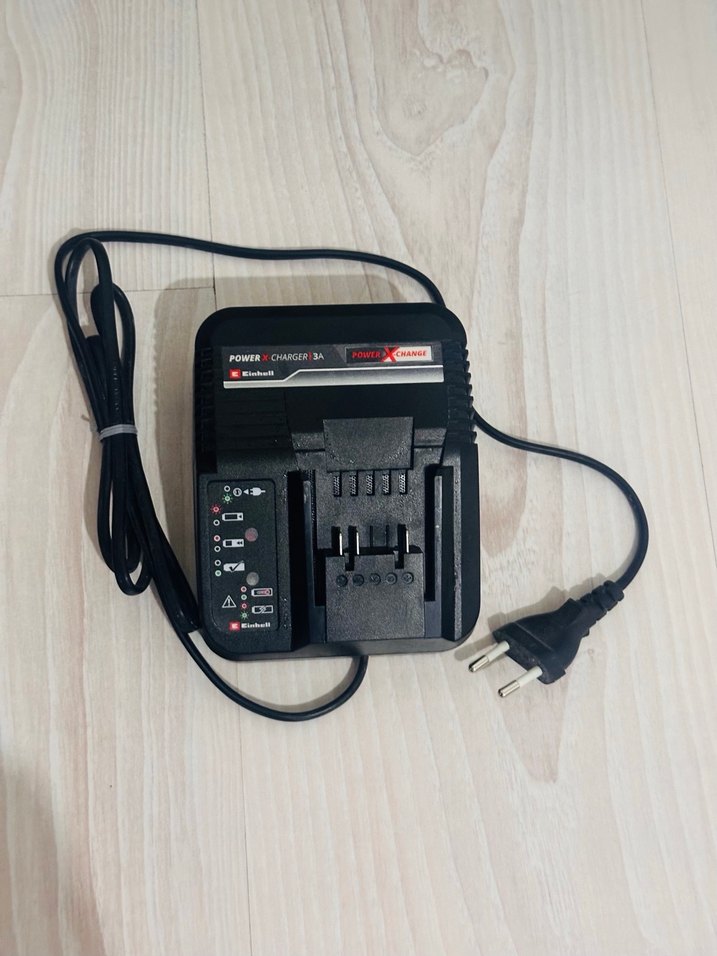 Einhell 2.5 Ah batarya ve 3A şarj cihazı - Görsel 4