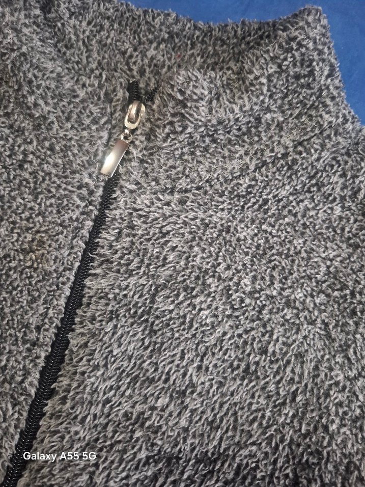 Erkek Gri Fermuarlı Uzun Kollu Polar - Görsel 2