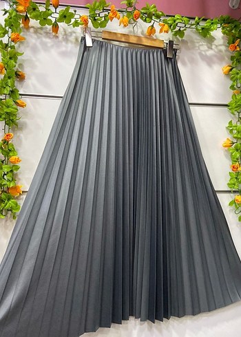 Deri Görünümlü Sık Pileli Etek  13 Renk Seçeneği - Görsel 7