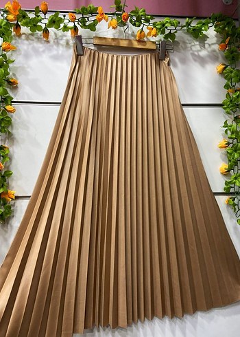 Deri Görünümlü Sık Pileli Etek  13 Renk Seçeneği - Görsel 5