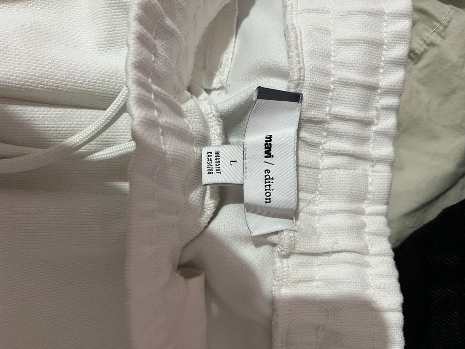 erkek beyaz pantolon görünümlü eşofman - Görsel 3