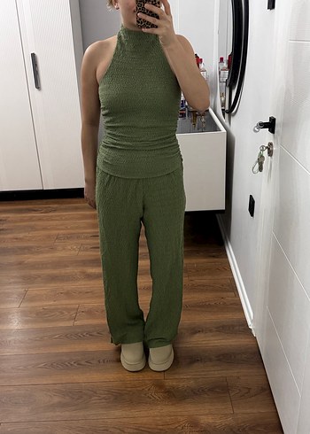 Kadın Kolsuz Haki Jumpsuit - Görsel 3