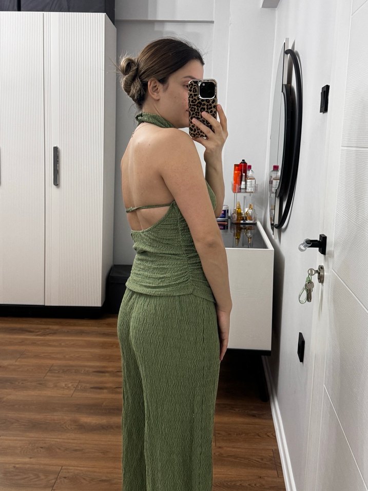 Kadın Kolsuz Haki Jumpsuit - Görsel 4