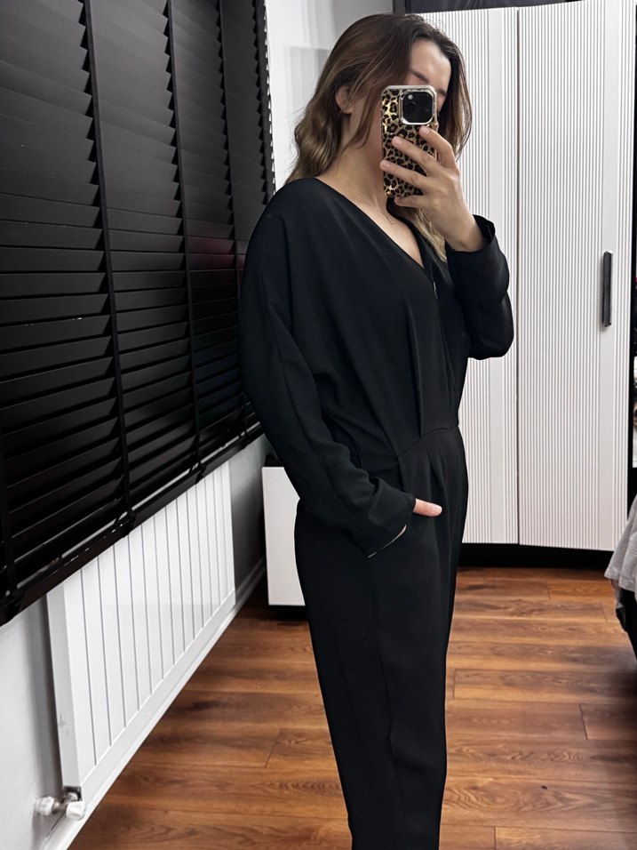 Kadın Siyah V Yakalı Rahat Tulum - Görsel 2