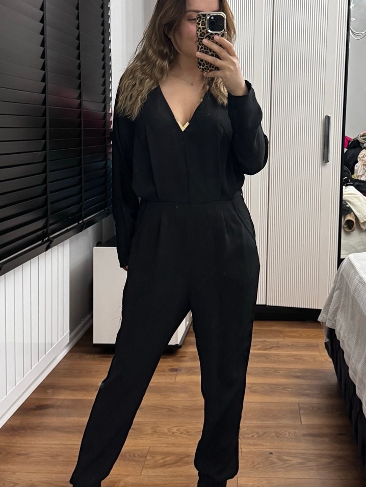 Kadın Siyah V Yakalı Rahat Tulum - Görsel 4