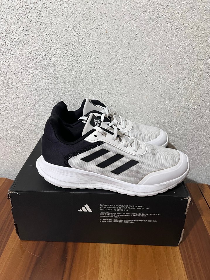 Adidas Koşu Ayakkabısı - Görsel 2