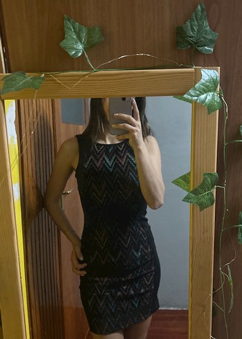 Önü desenli düz elbise - Görsel 3