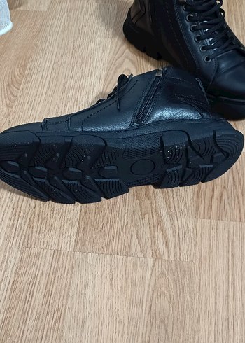 Flo Ayakkabı Deri Siyah Bağcıklı Erkek Kauçuk Bot - Görsel 4