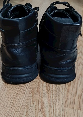 Flo Ayakkabı Deri Siyah Bağcıklı Erkek Kauçuk Bot - Görsel 3