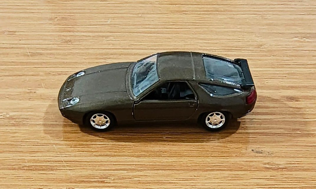 1 43 PORSCHE 928GT SOLİDO - Görsel 2