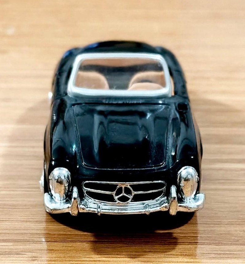 1 43 MERCEDES BENZ 300SL ROADSTER 1957 - Görsel 2