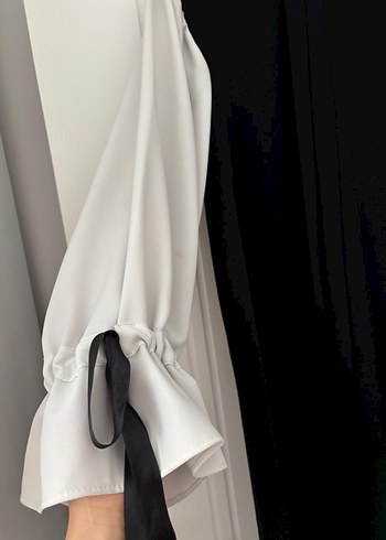 Uzun Siyah-Beyaz Elbise - Görsel 2