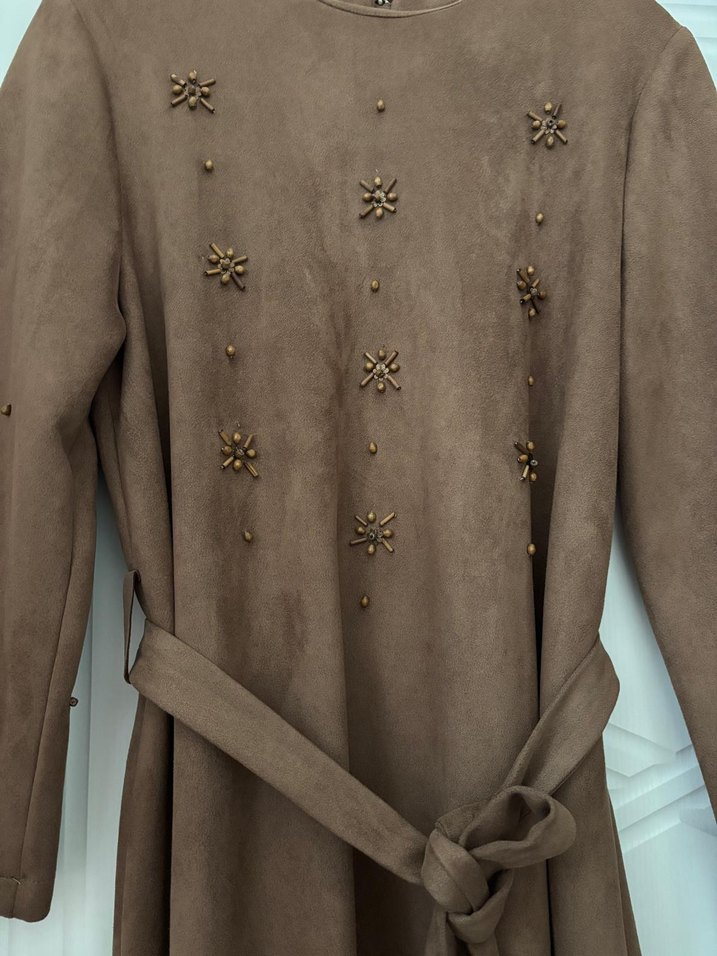 Nakışlı Süet Bej Uzun Elbise - Görsel 3