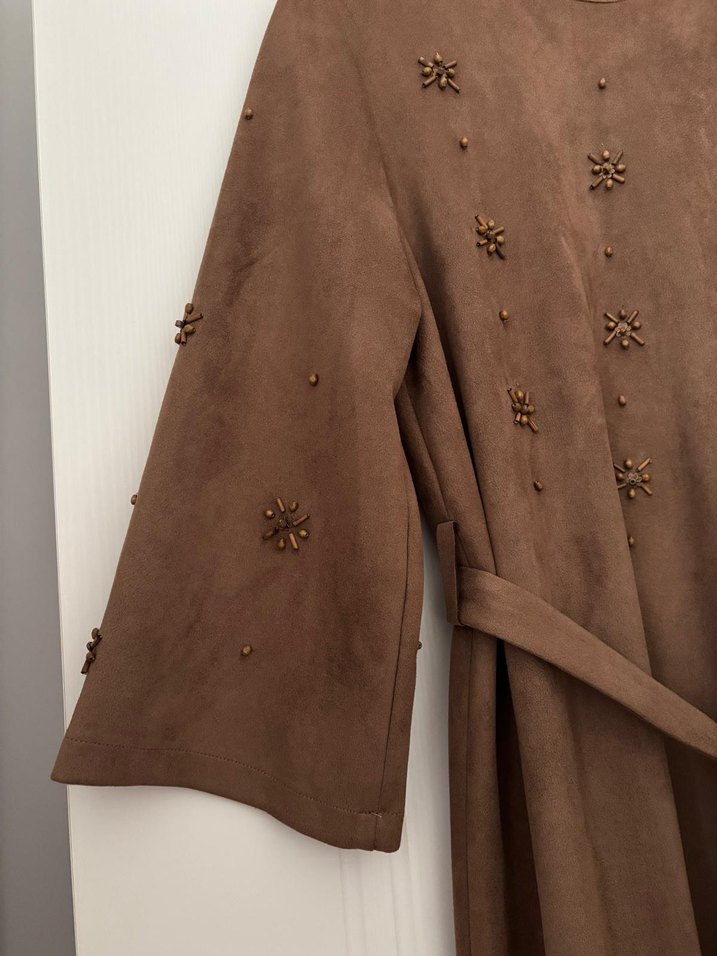 Nakışlı Süet Bej Uzun Elbise - Görsel 2