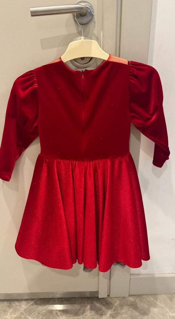 Kırmızı Kadife Kız Elbisesi - Görsel 2