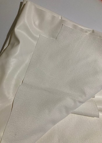 Beyaz Deri Parça Kumaş Polarlı 190x150 cm - Görsel 3