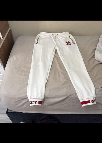 Kadın erkek Beyaz Rahat Kesim Fermuarlı Eşofman Altı - Görsel 3