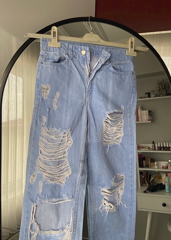 Mavi Yırtık Bol Kesim Midi Kot Pantolon - Görsel 2