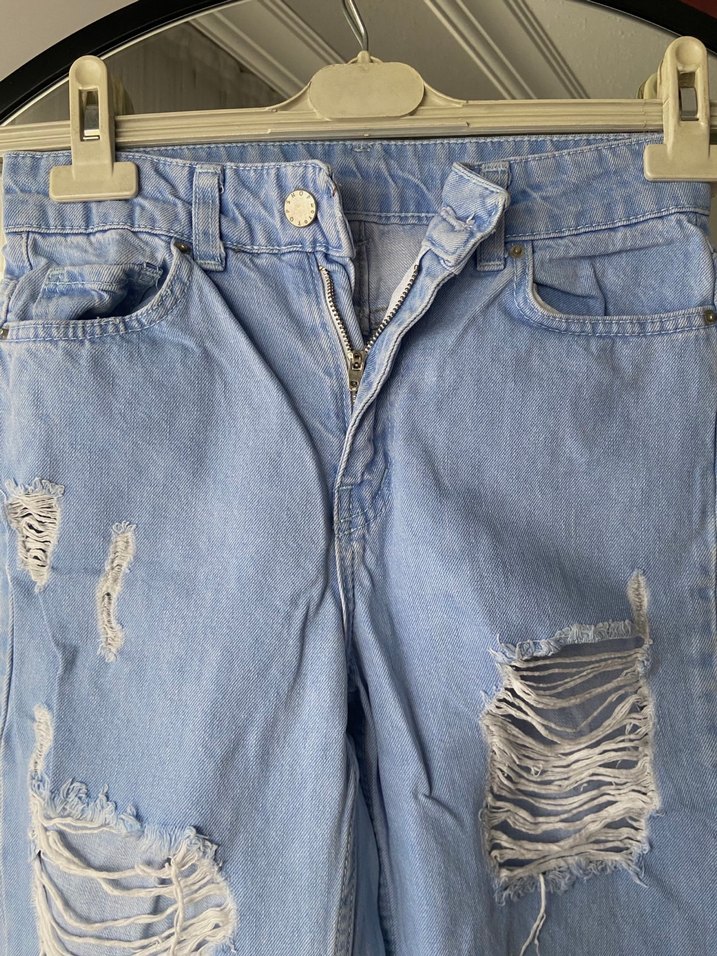 Mavi Yırtık Bol Kesim Midi Kot Pantolon - Görsel 3