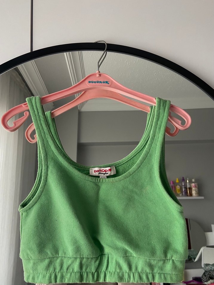 Yeşil Askılı crop - Görsel 2