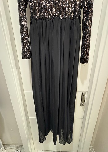 Uzun Kollu Pilili Siyah Abiye Elbise - Görsel 2