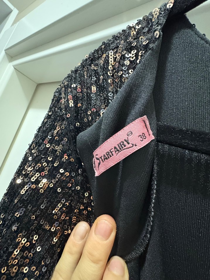 Uzun Kollu Pilili Siyah Abiye Elbise - Görsel 5