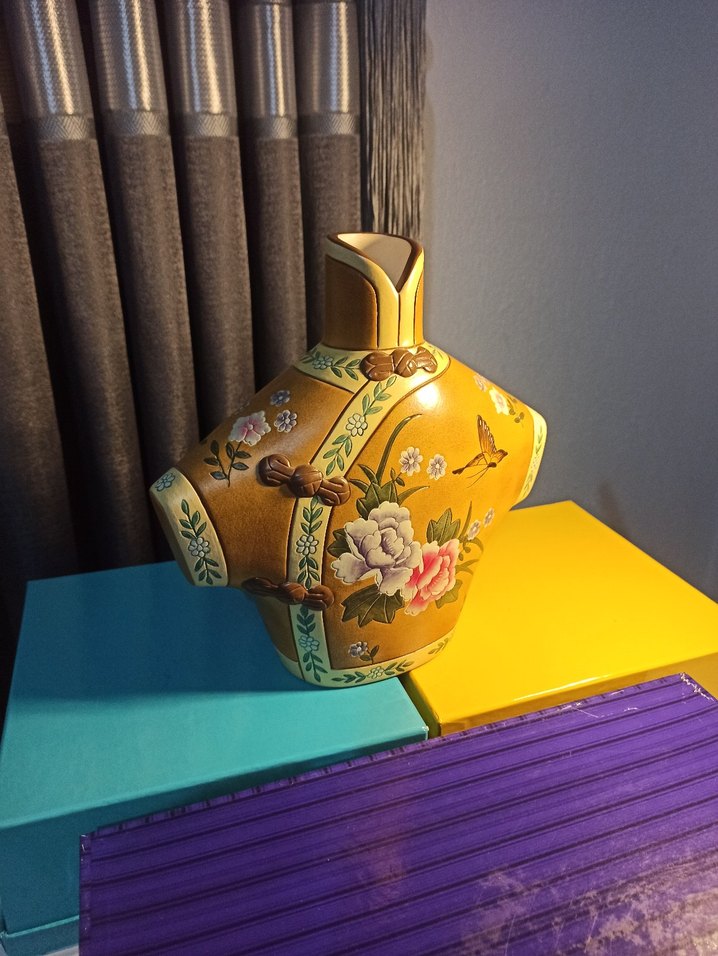 Çin Kültürel Miras Seramik Vazo (Sarı Çiçek Desenli Pastel Vazo) - Görsel 3