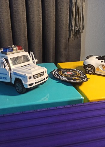 Renkli Dönüşebilen Polis Oyuncak Araba - Görsel 7