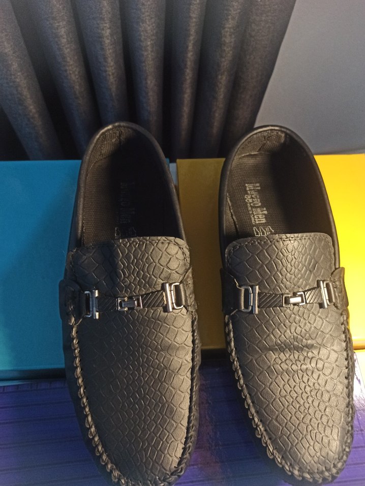 Babet Siyah Ayakkabı Desenli  - Görsel 2