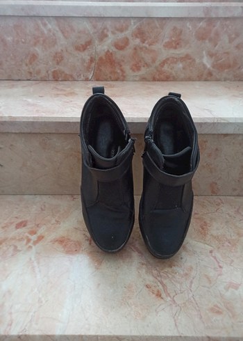 Kadın Siyah Dolgu Topuklu Tokalı Bot - Görsel 4