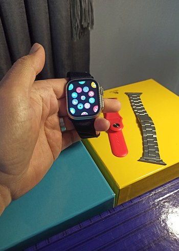 3 Kordonlu Akıllı Saat (Siyah, Kırmızı ve Çelik Kordonlu) - Görsel 8