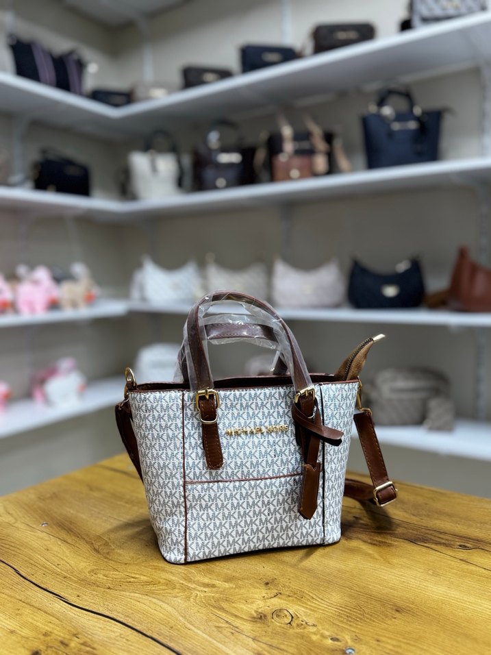 Beyaz Deri Baskılı Kadın Çanta - Görsel 5