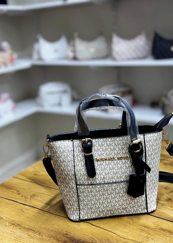 Beyaz Baskılı Kadın Omuz Çantası - Görsel 3