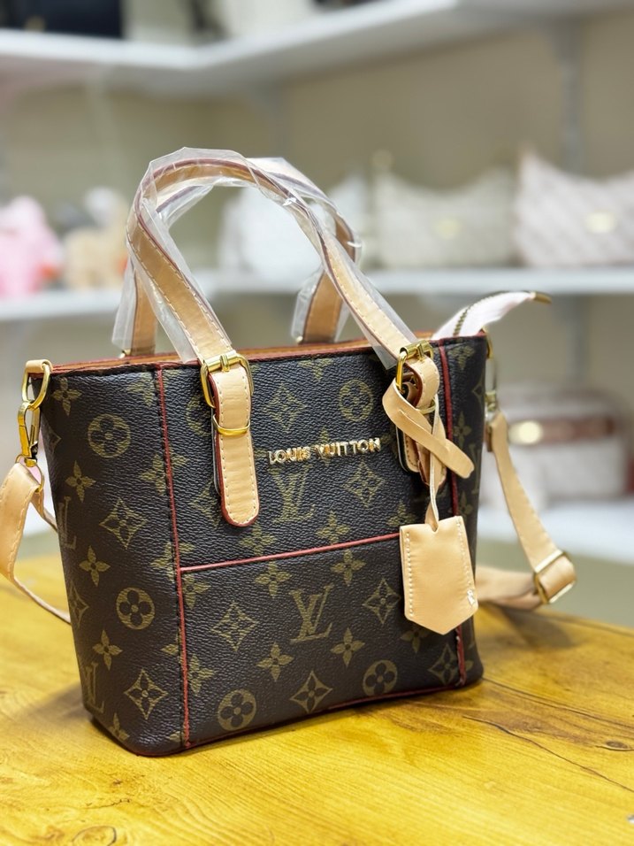 Kahverengi Deri Louis Vuitton Kadın Çanta - Görsel 2